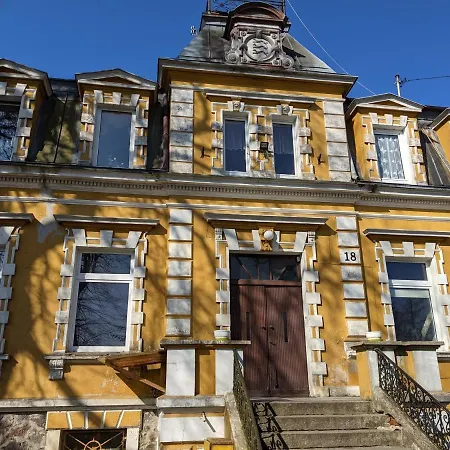 W Palacu Mysliwskim Apartament Kołobrzeg